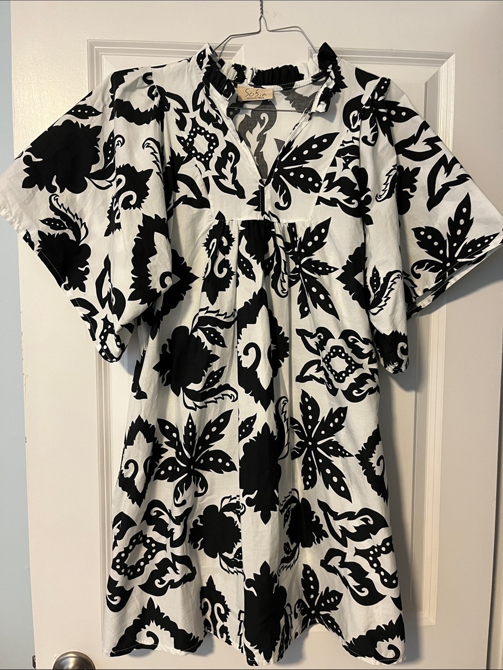 Black & White Floral mini dress